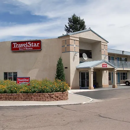 Travelstar Inn & Suites-2