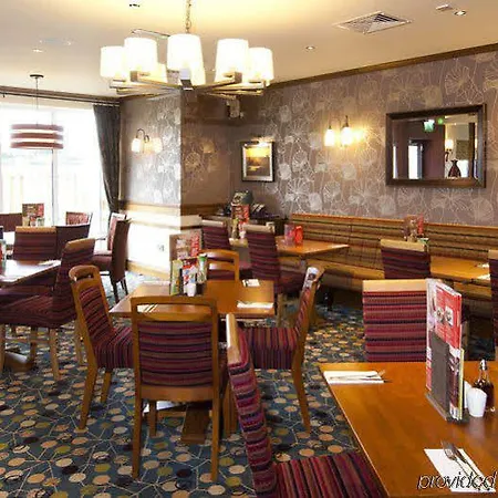 Premier Inn Exeter - M5 J29-2