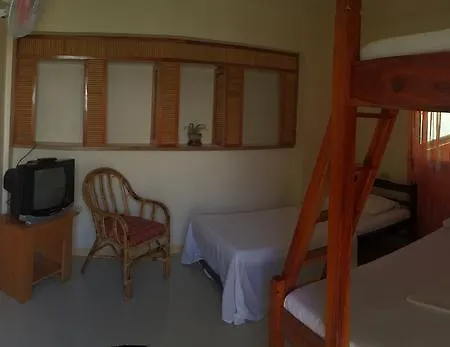 Bamboo House Beach Lodge & Restaurant-3