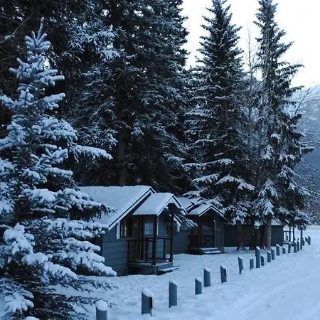 Rundle Chalets-3