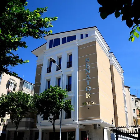 Senator Hotel-2