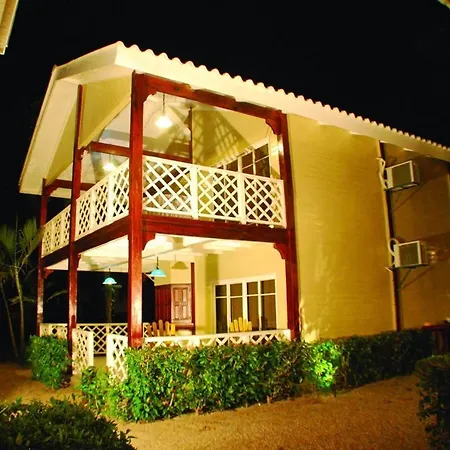 Hotel Vistamar Beachfront Resort & Conference Center-2