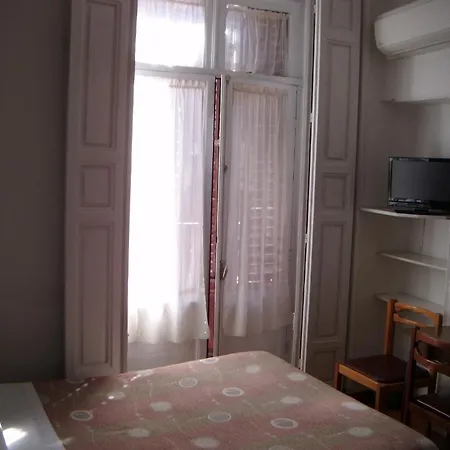 Hostal Tudescos-2