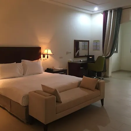 Hotel Sancta Maria-3