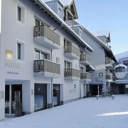 Hotel Crown-3