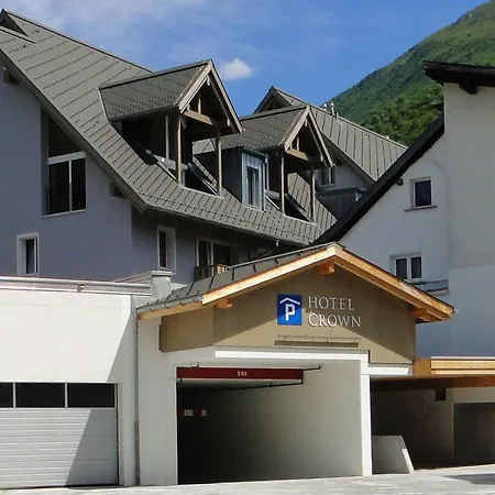 Hotel Crown-2