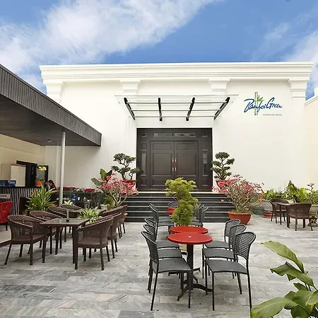 Bamboo Green Riverside Hotel-2