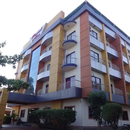 Royal Riviera-2