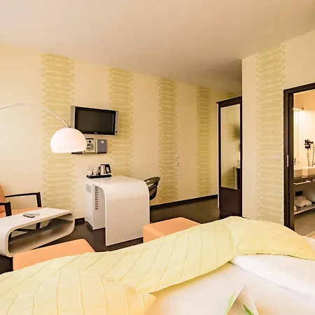 Retro Design Hotel-3