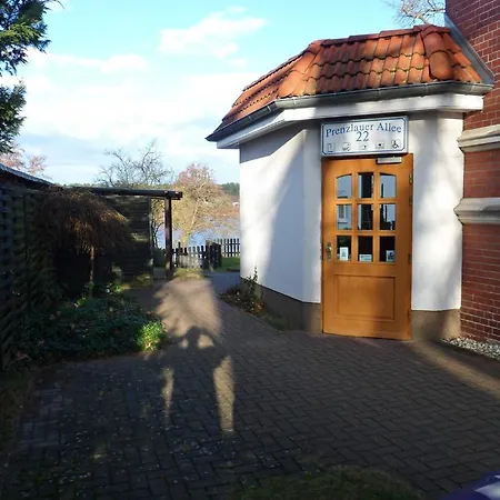 Stadtsee-Pension Templin-2