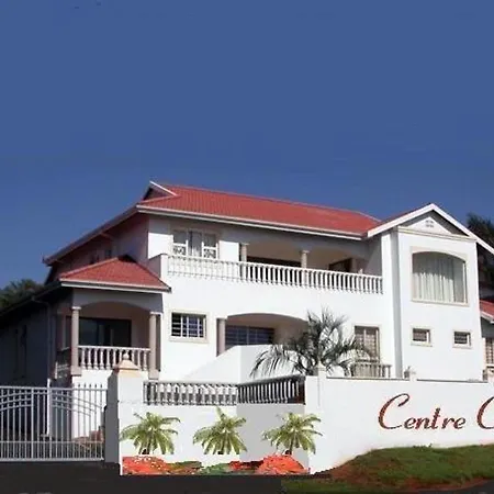 Centre Court B&B-3