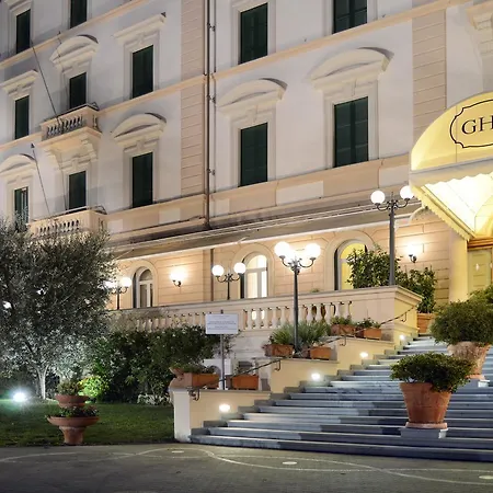 Grand Hotel Vittoria-2