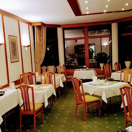 Hotel Garni Reulein-2