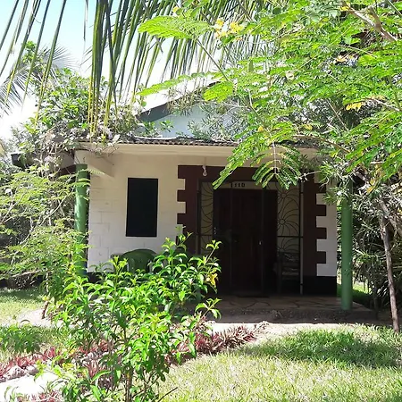 African Dream Cottages - Diani Beach-2