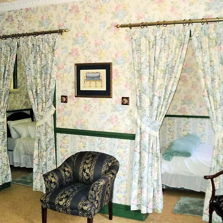 A Pilgrims Rest Guest House In Graskop-3