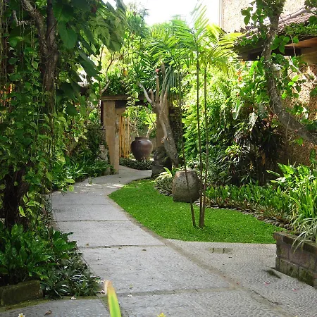 Hotel Puri Bambu-3