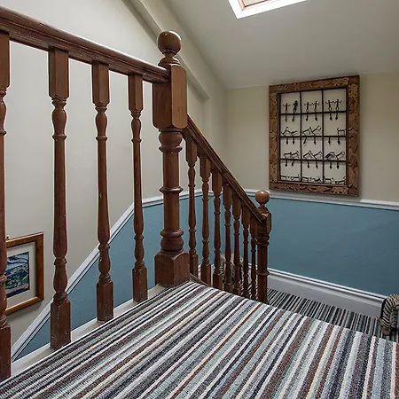 Woodside B&B-3