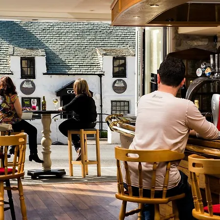 The Ship Hotel-3