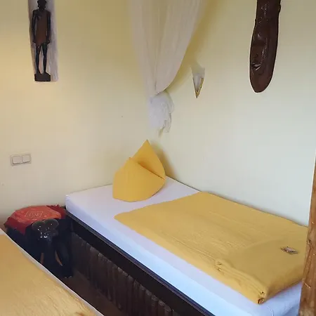 Frau Holle-Land-Hotel ehem Burghotel Witzenhausen-2