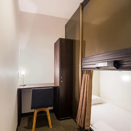 Capsule Hotel Cube Hiroshima-2