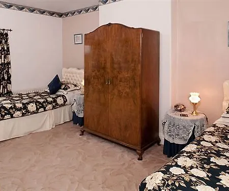 Yew Tree House - B&B-2
