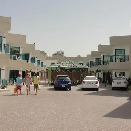 Summer Land Hotel-2