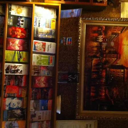 Hotel Des Arts-2