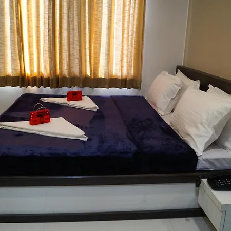 Hotel Grand Paradise-2