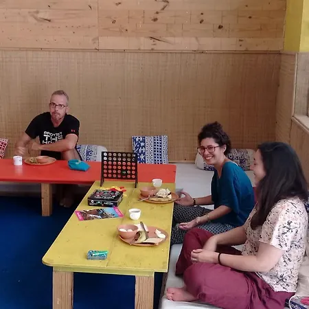 Hostelavie Varanasi-2