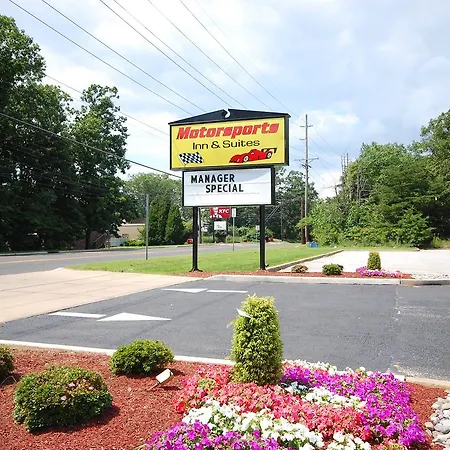 Millville Motorsports Inn And Suites-3