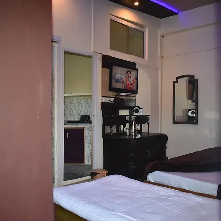 Hotel Akanksha Anand Plaza-3