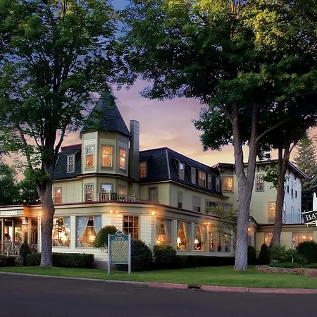 Stafford'S Bay View Inn-3