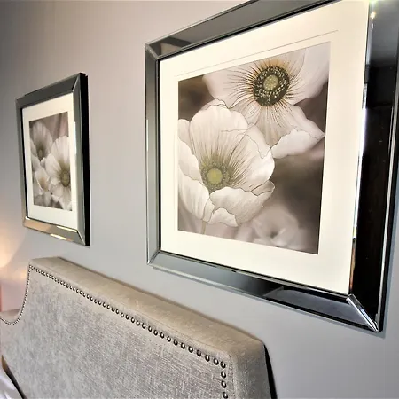 Summerfield Pub & Boutique Rooms-2