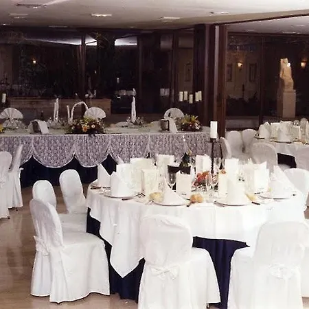 Camparan Suites-3
