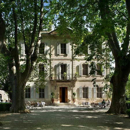 Hotel Chateau Des Alpilles-2