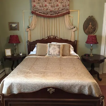 Penley House Bed & Breakfast-2