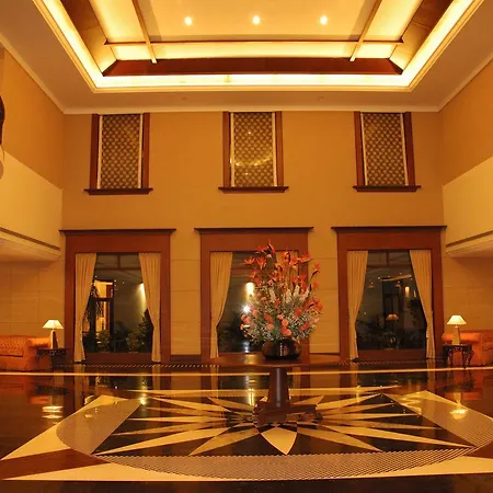 Hotel Majestic Grand-3