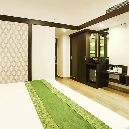 Treebo Premium Akshaya Mahal Inn - Near Mysore Palace-3