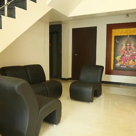 Hotel Sabareesh Plaza-2