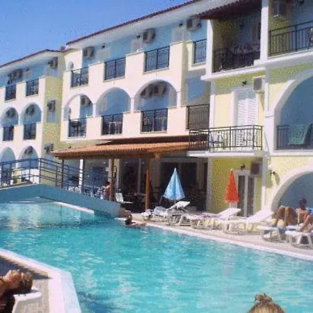 Vossos Hotel Apartments-3