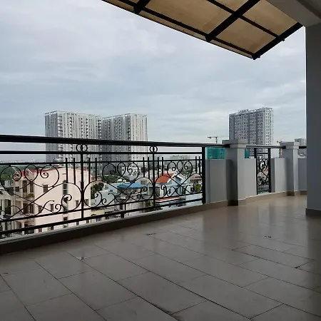Lee Hotel-2