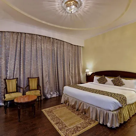 Holiday Regency-2