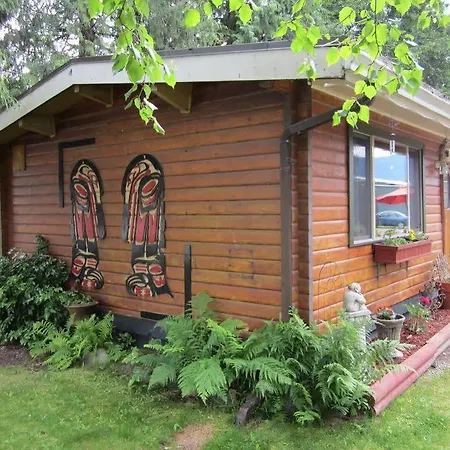 The Cedars Motel Sicamous-2