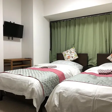 Greenhotel-2