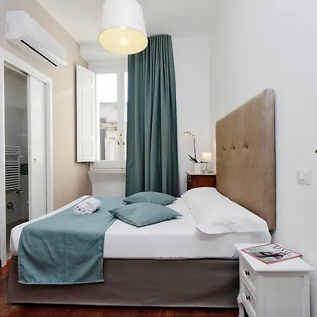 Midnight In Rome Guest House-3