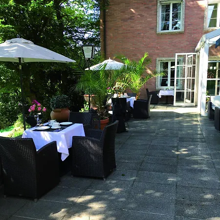 Hotel B&B Bredl in der Villa Ballestrem-3