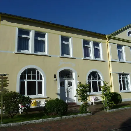 Haus Strandburg-2