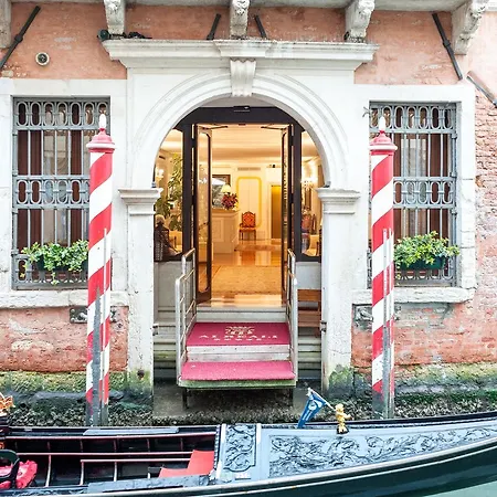Hotel Ai Reali - Small Luxury Hotels Of The World-3