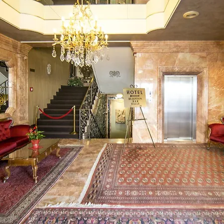 Hotel Palais Porcia-2