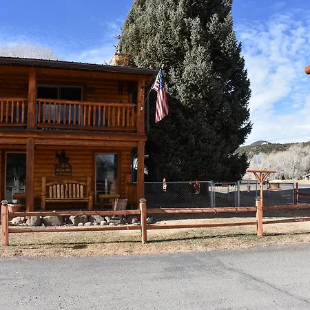 Ute Bluff Lodge, Cabins And Rv Park-3